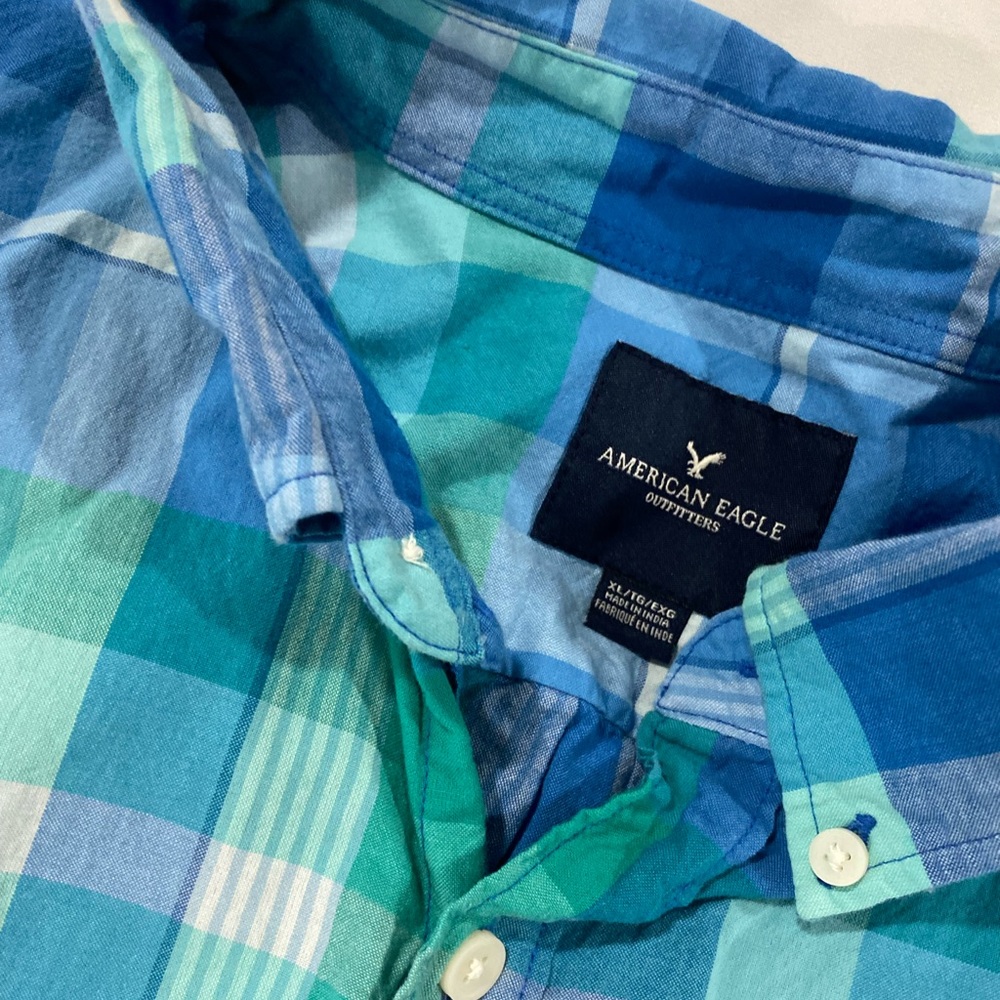 Men’s American Eagle Shirt - size XL